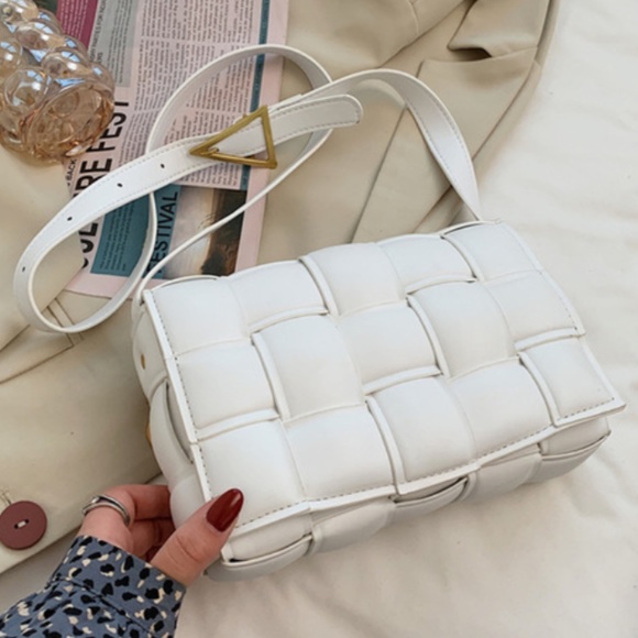 Cassette woven purse - Picture 8 of 9